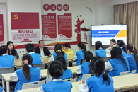 ���������Լ�����ƾ�����������ѧԺ�ٿ����ư�ѧ���ɲ���̸��