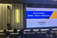 �ƾ�����������ѧԺ��չ������������Ͽ�չ������У������������