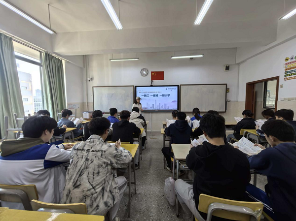 �ƾ�����������ѧԺ�����ݹ��ֿ�չ���������