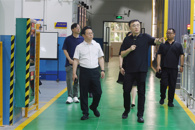 �������Ŵ�ѧ�����鵽365���й�˾�������콻�� У���ʽ���������̸