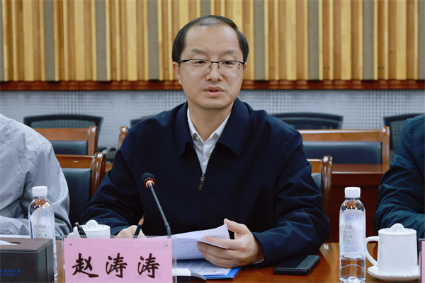 �����ν���