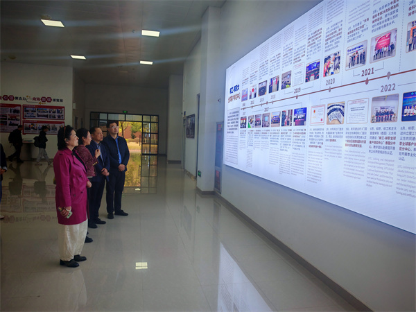 ����������365���й�˾����У��