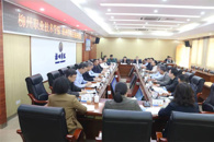 У��ί��������֡�����У���ʽ����ʶӵ�����ѧԺ�߷ý���