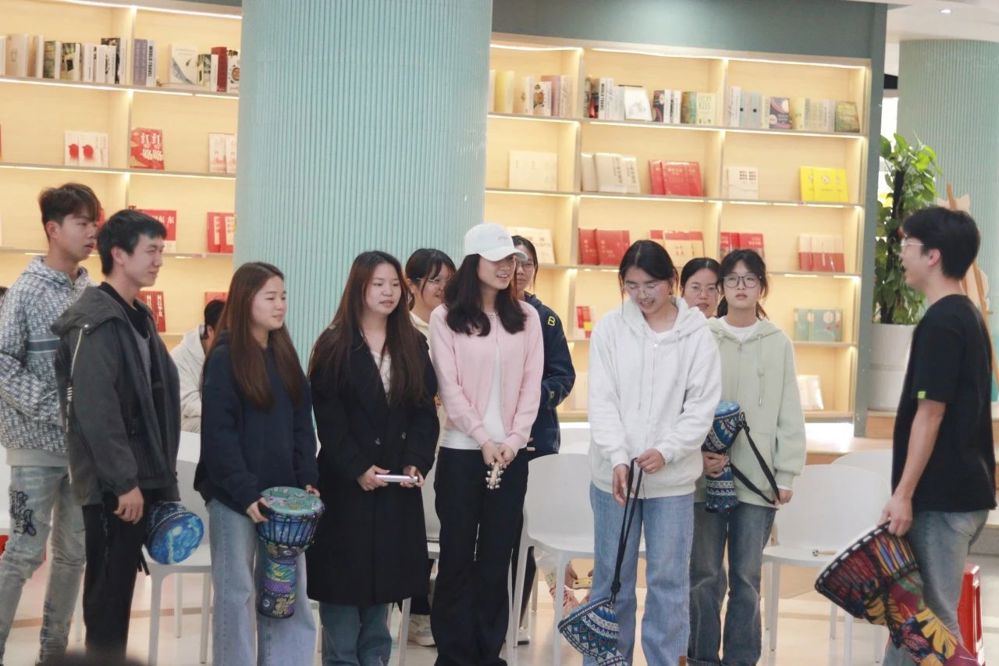 ͬ������Ӿ�����������