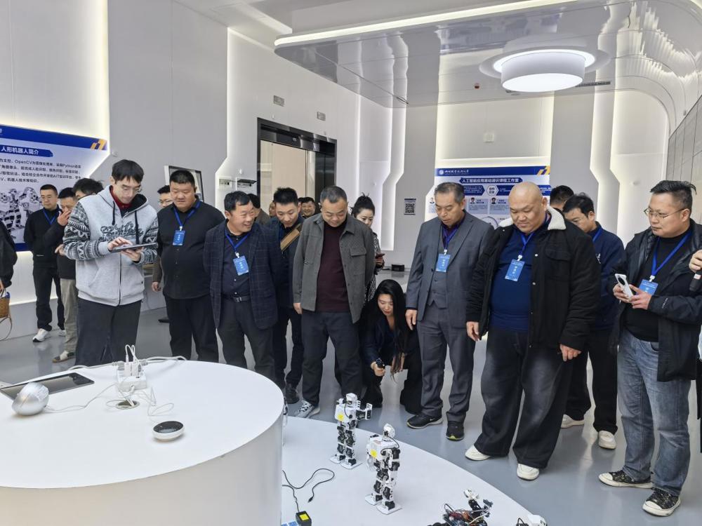 ΢��ͼƬ_20251120162807_60_486