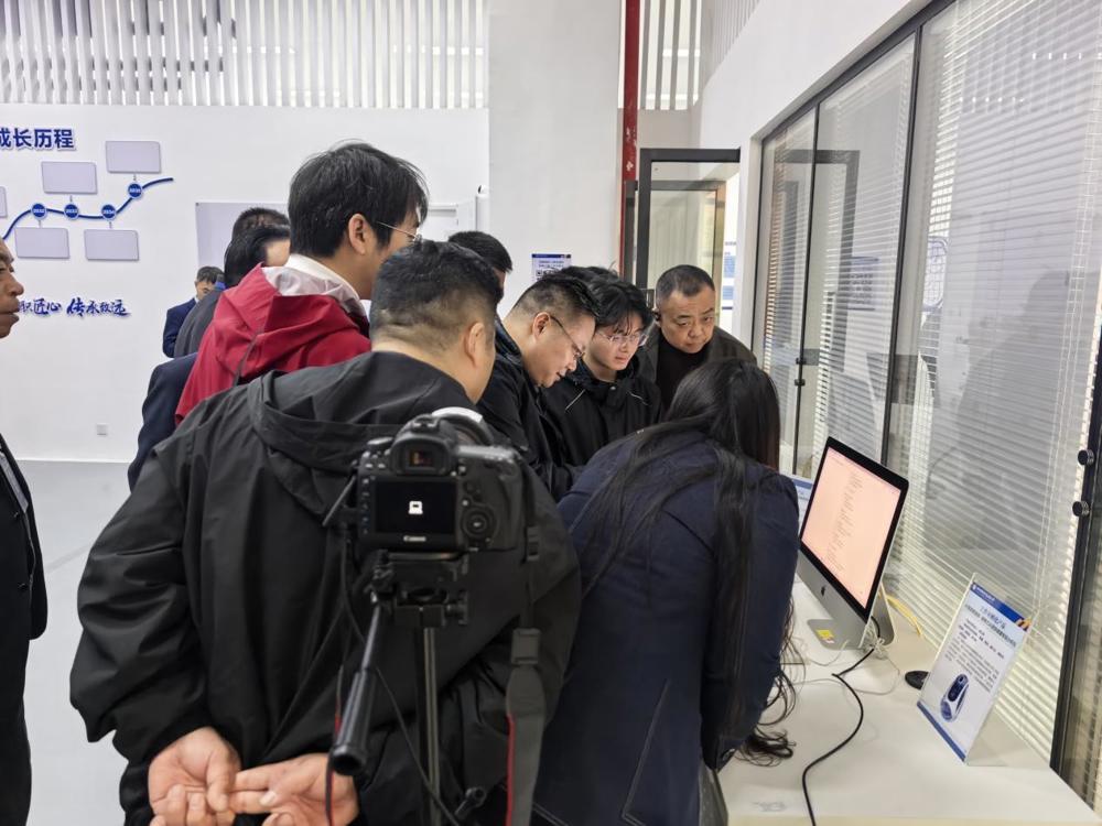 ΢��ͼƬ_20251120162832_61_486