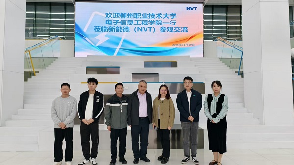 fb07beed6dc44e8594df69a46144a5ad 2e43ceee7f5ad16aac81d424d5d28e92