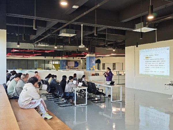 fec02d98fe7f4fcbb254272cca3e53e9 f7671683d58214dd067cf4c20878d701