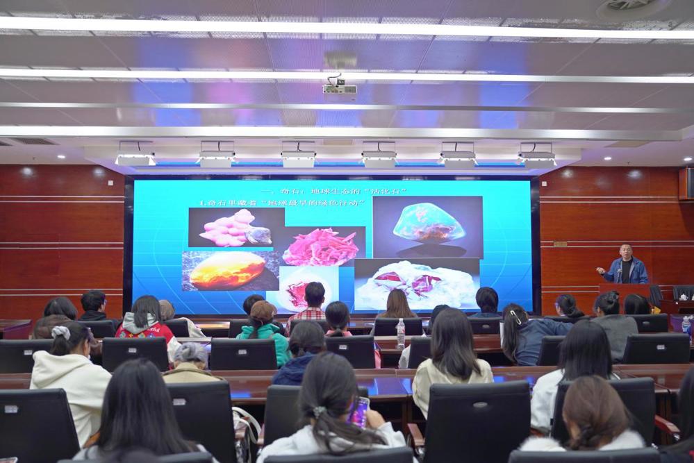 d22af285c8ba4a6a8961b02faa5d6129 edf6647aeb436cc9e3eb94d54df2c139