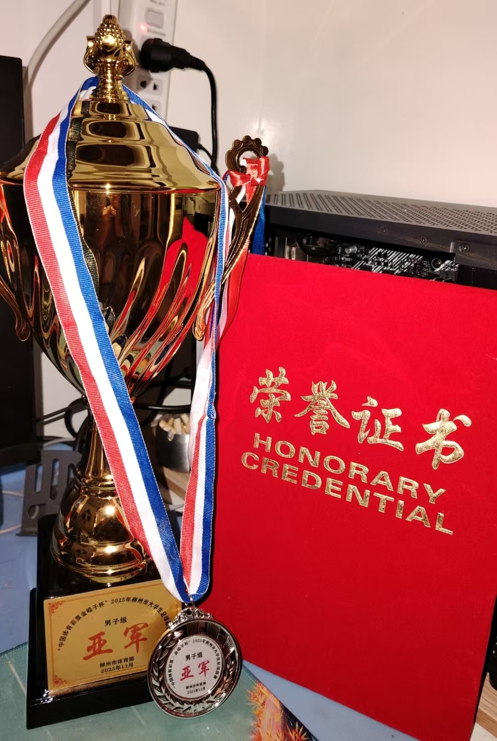 f61fc9168c41454cbefcc93915244f05 2bcf21e13304bf910398f6e8dfba1c0