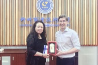 365���й�˾��Ĵ�������˼��ѧԺ������ѧȡ����ϣ��