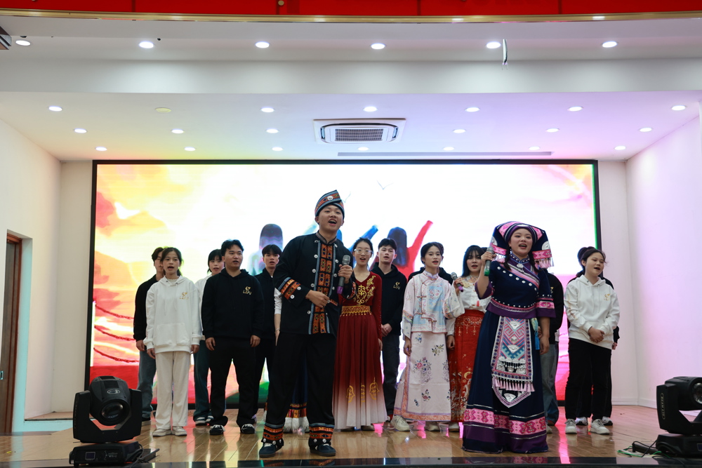 ÎÄÒÕÑݳö ÎÄÒÕÑݳö