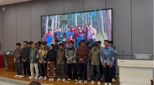 c16501529d47fb8ca3eb1c3669243388