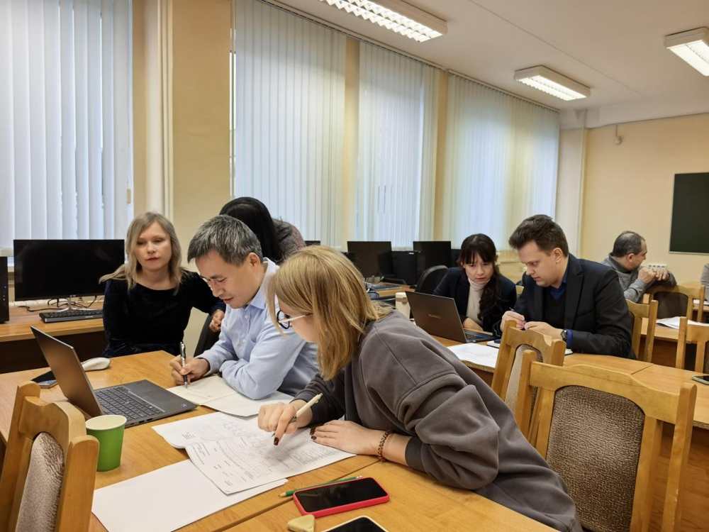 ��רҵ�γ�ϵͳ���л��ֳ�