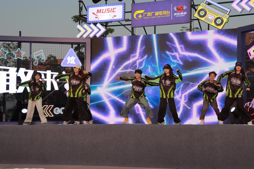 48622a91f9e64a5996812ae5812a26ee IMG_0675