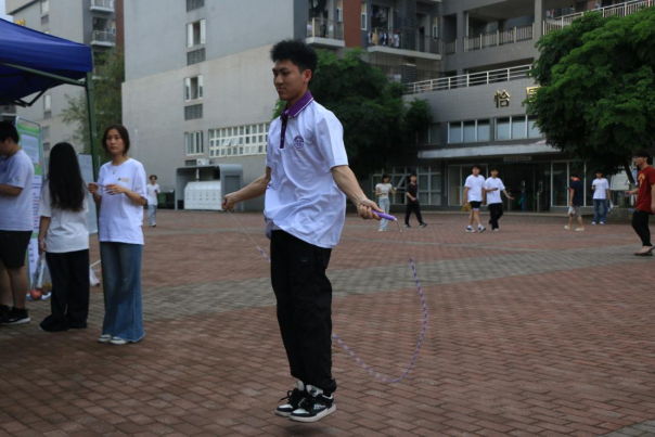 2b4f1b33d50c43e98f6a6277ac36a446