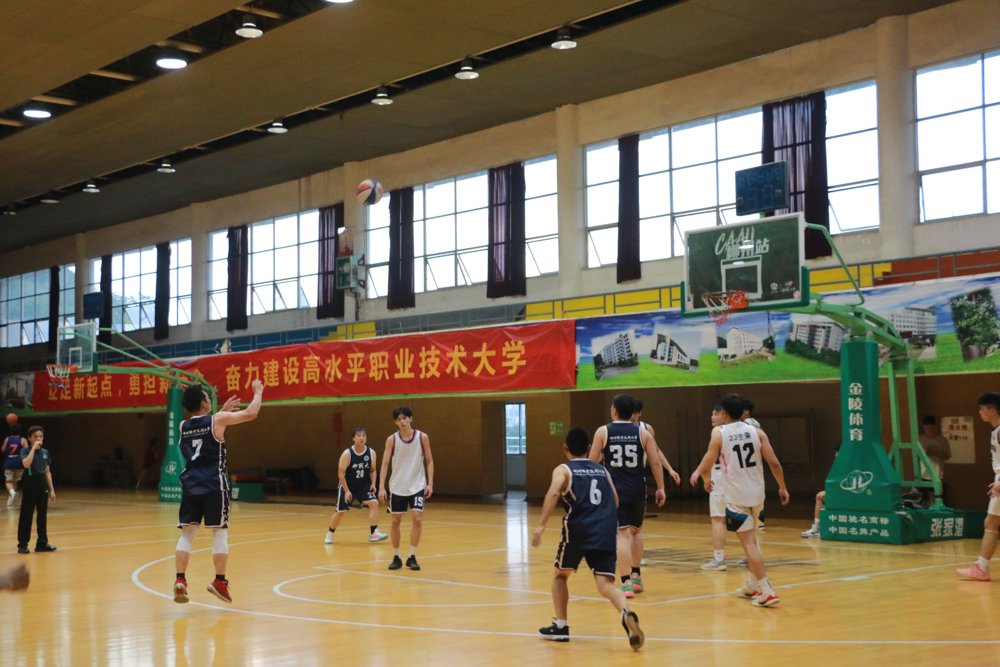 c094c13764024627bcceeb69af97e736