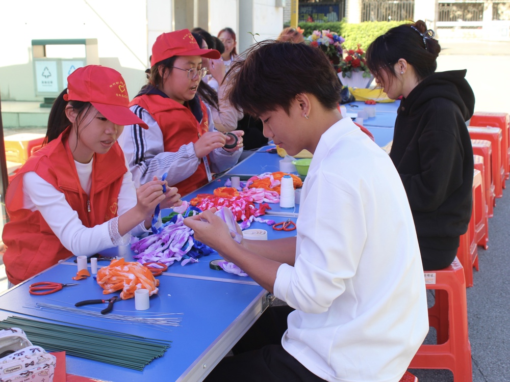 ·Ö×éÌåÑé»·½Ú ·Ö×éÌåÑé»·½Ú