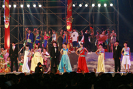 �������ϵ��װ�ݳ���Ϊ��ˮ����«�϶����ڿ�Ļʽ������������