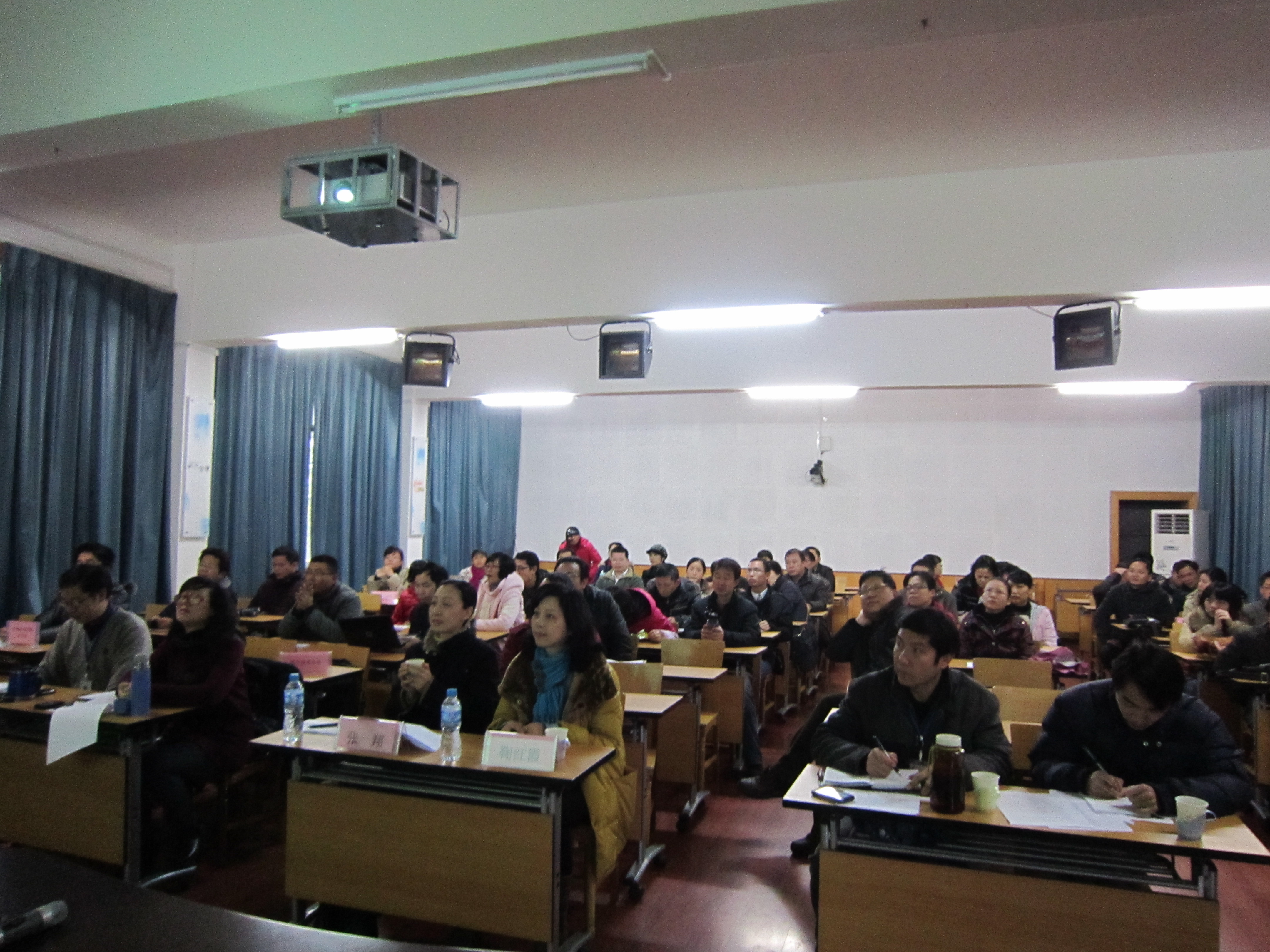 ���л�ֳ�