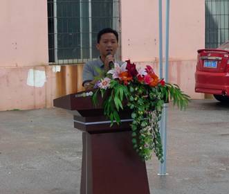 20120604101930675 ÈÚˮְ½ÌÖÐÐĵËÃôÃôÏÈÉúÔÚ¿ªÄ»Ê½½²»°