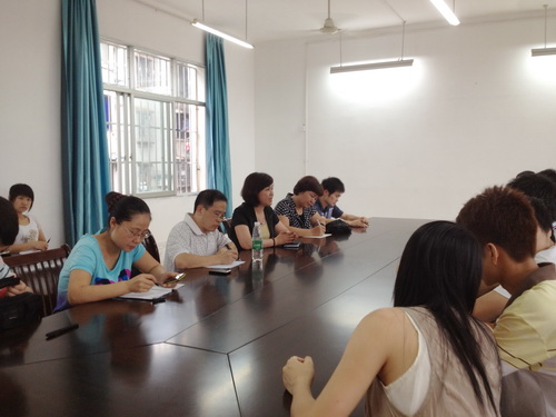 ��־�츱��������ʵѵ������˾����Ƹ��