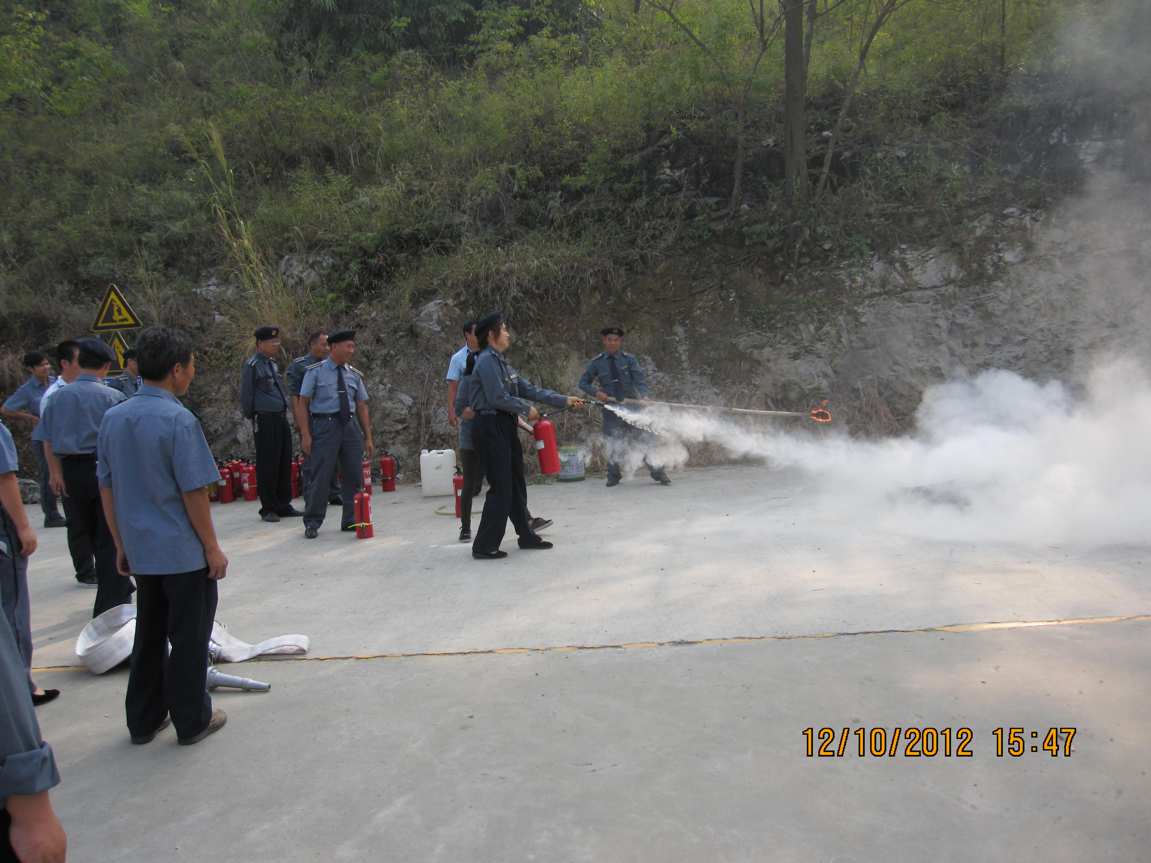 20121016083237837 ÎïÒµÖ°Ô±Ãð»ðÑÝÁ·