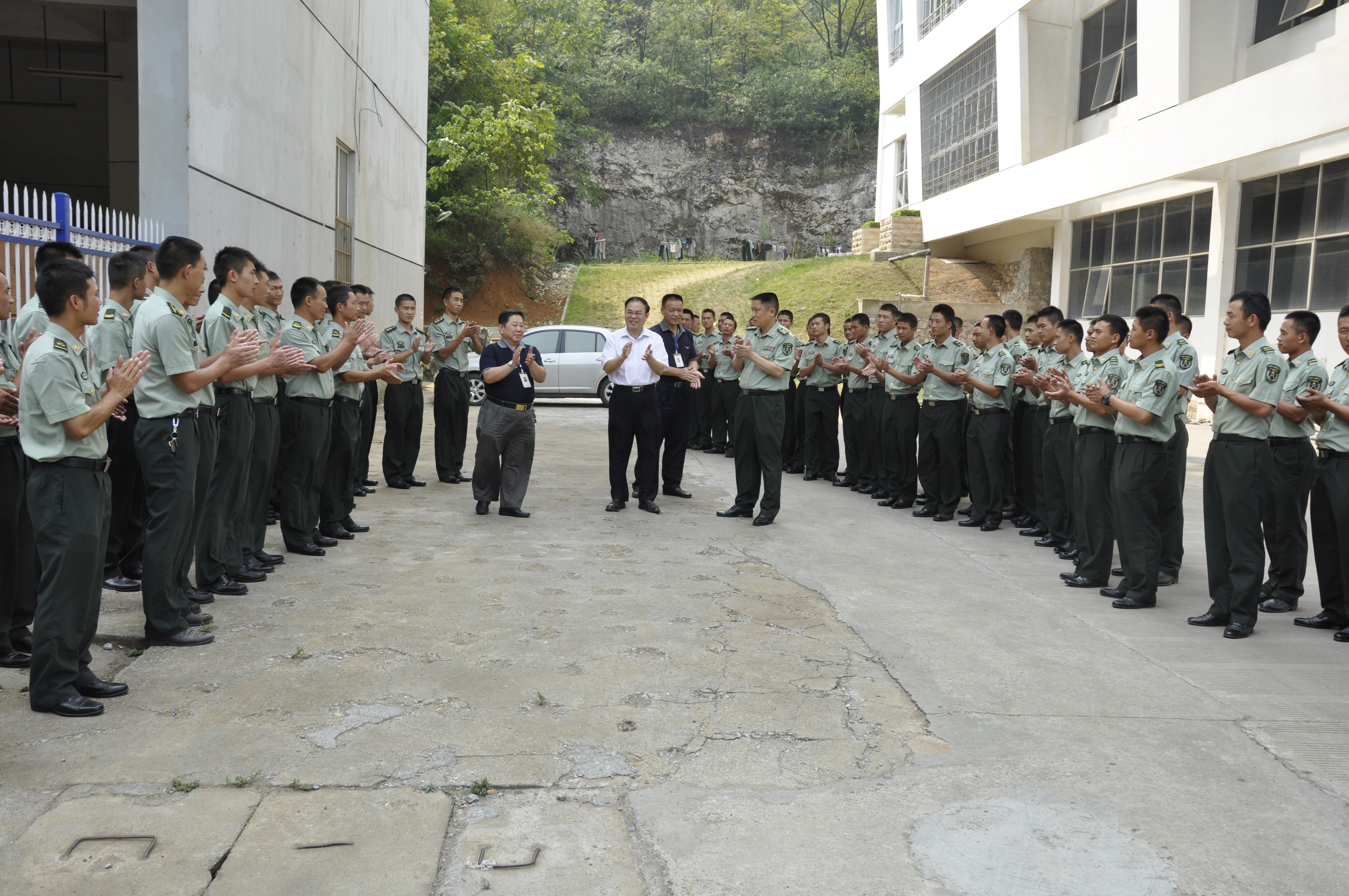 20130923081741999 20130923081741999