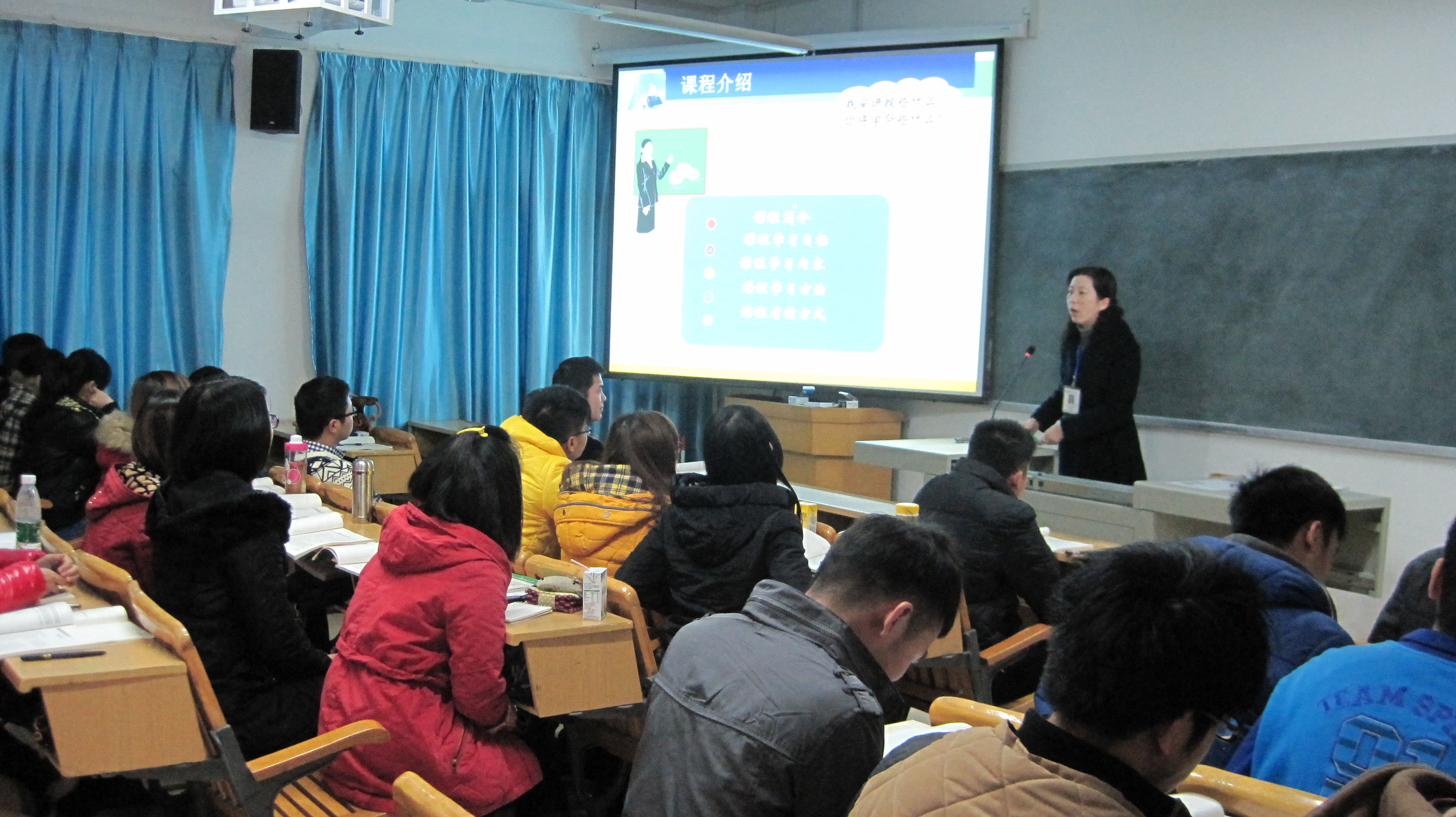 ����Ӣ�����������ڿ�