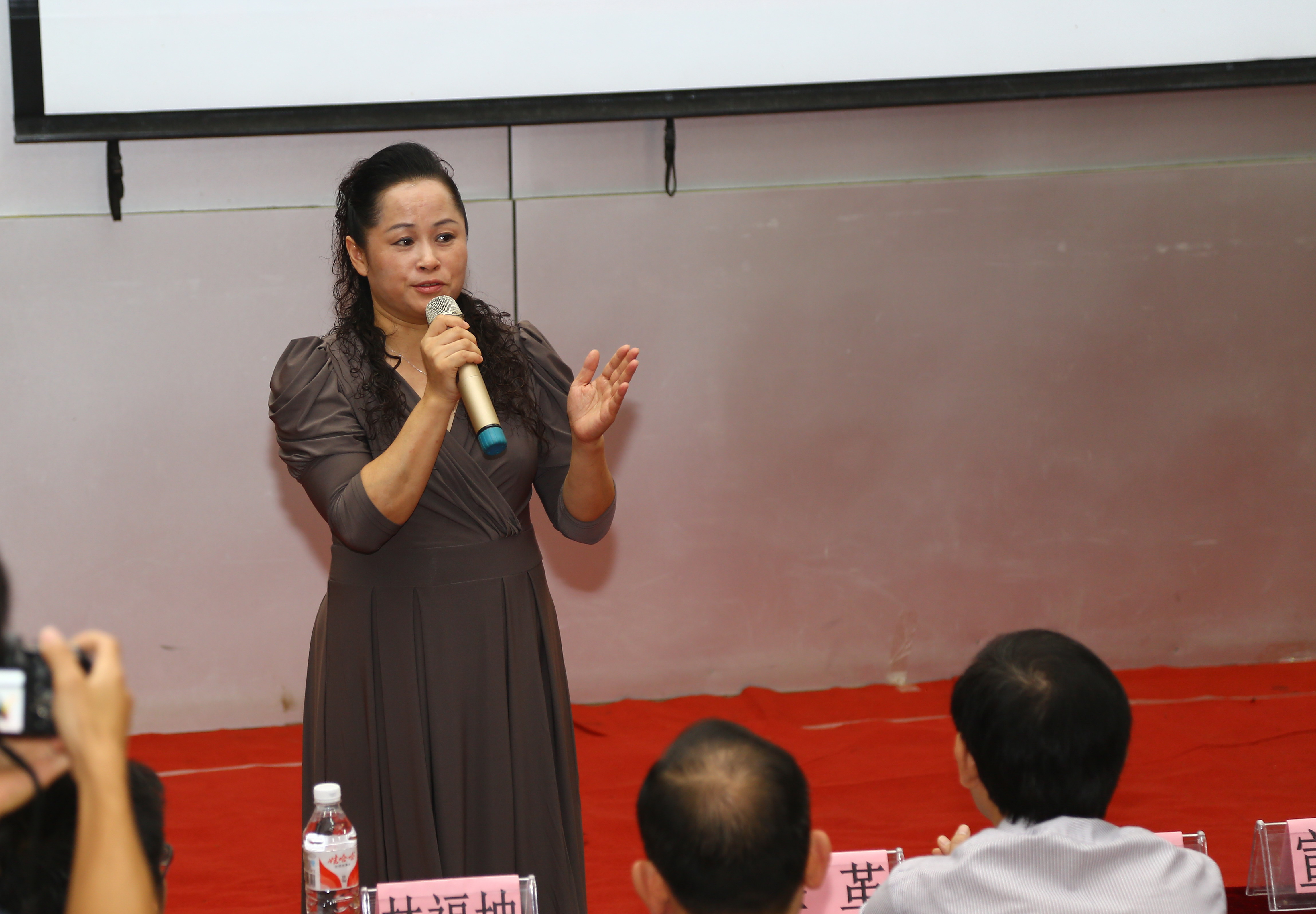 20141014185937747 20141014185937747