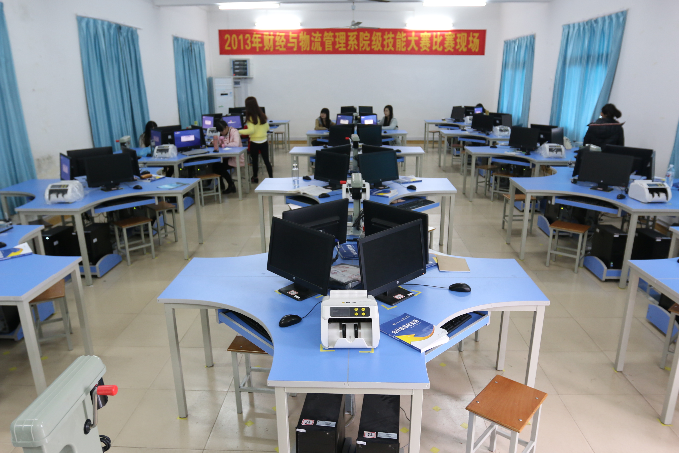 365���й�˾(Ӣ��)����-�ٷ���վ