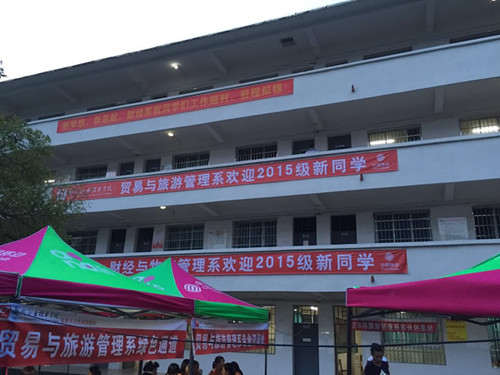 ů�ĵĽӴ����