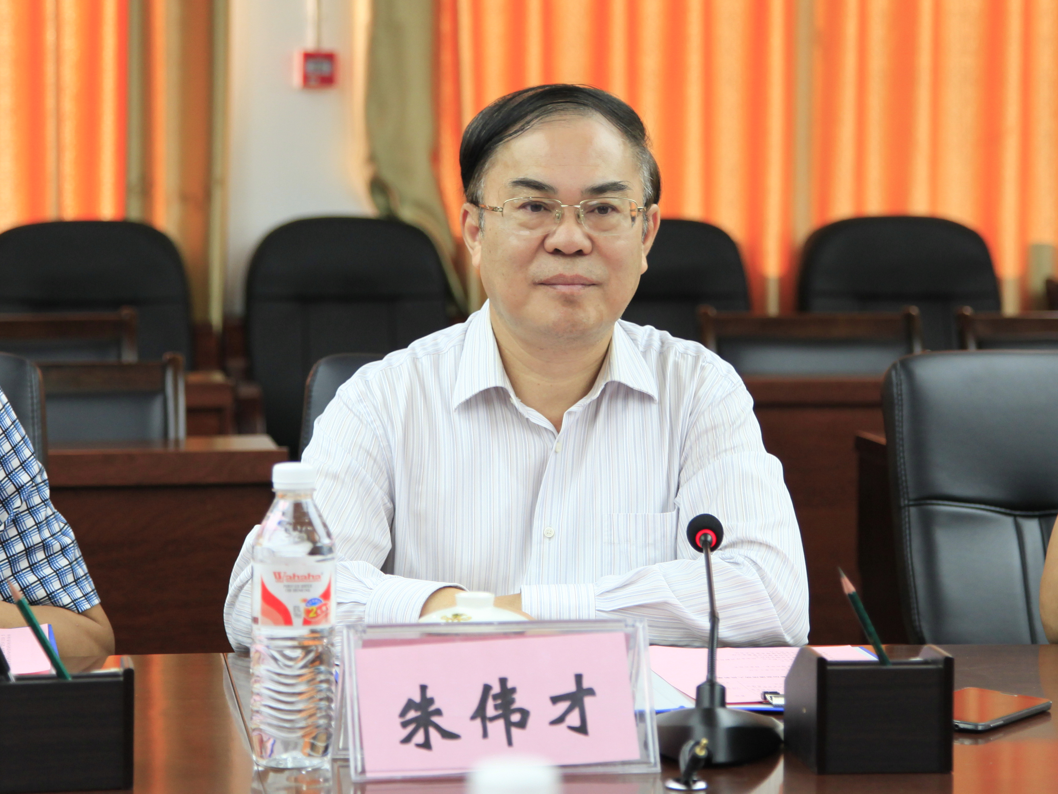 20151016102502986 20151016102502986