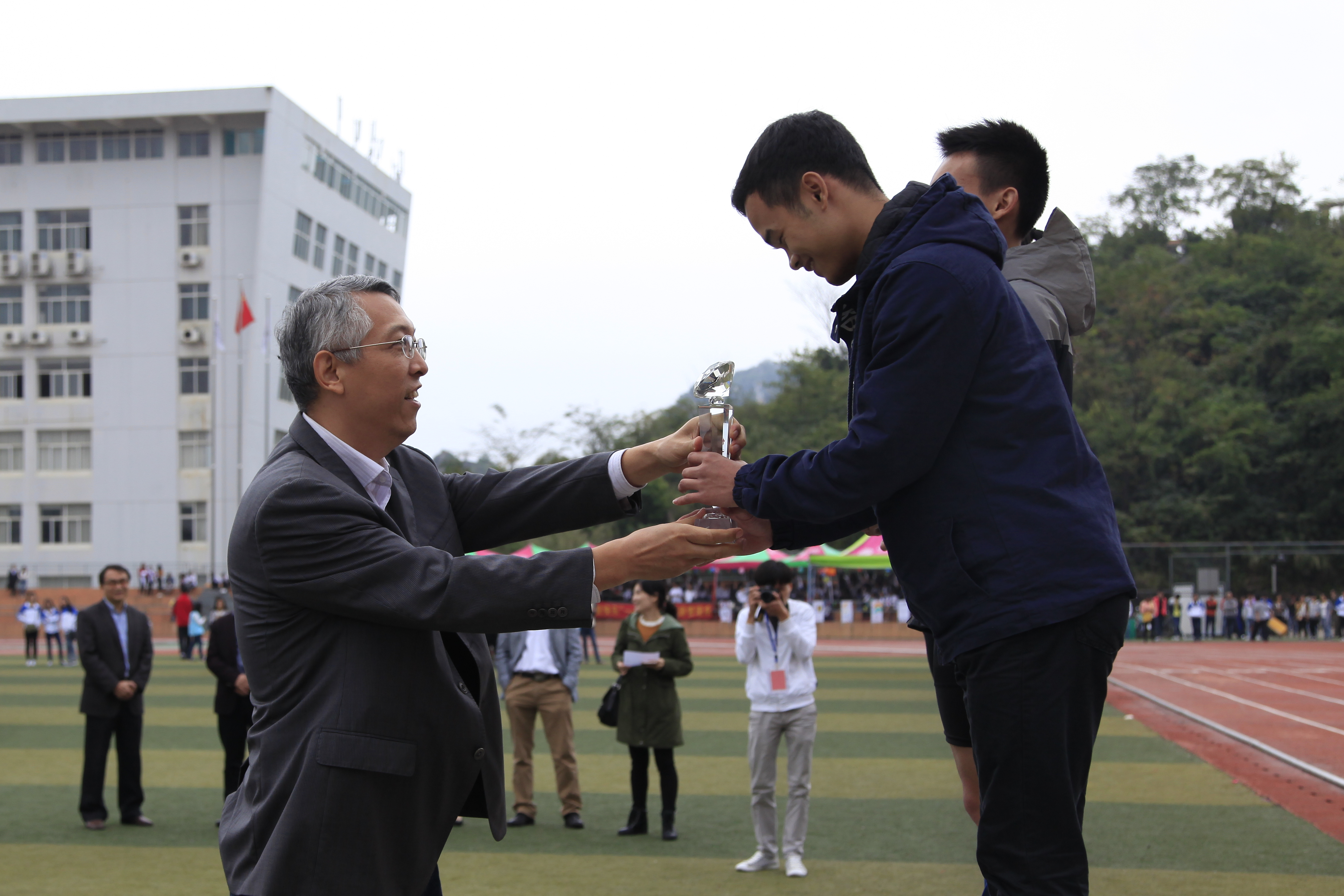 20151120123727728 20151120123727728