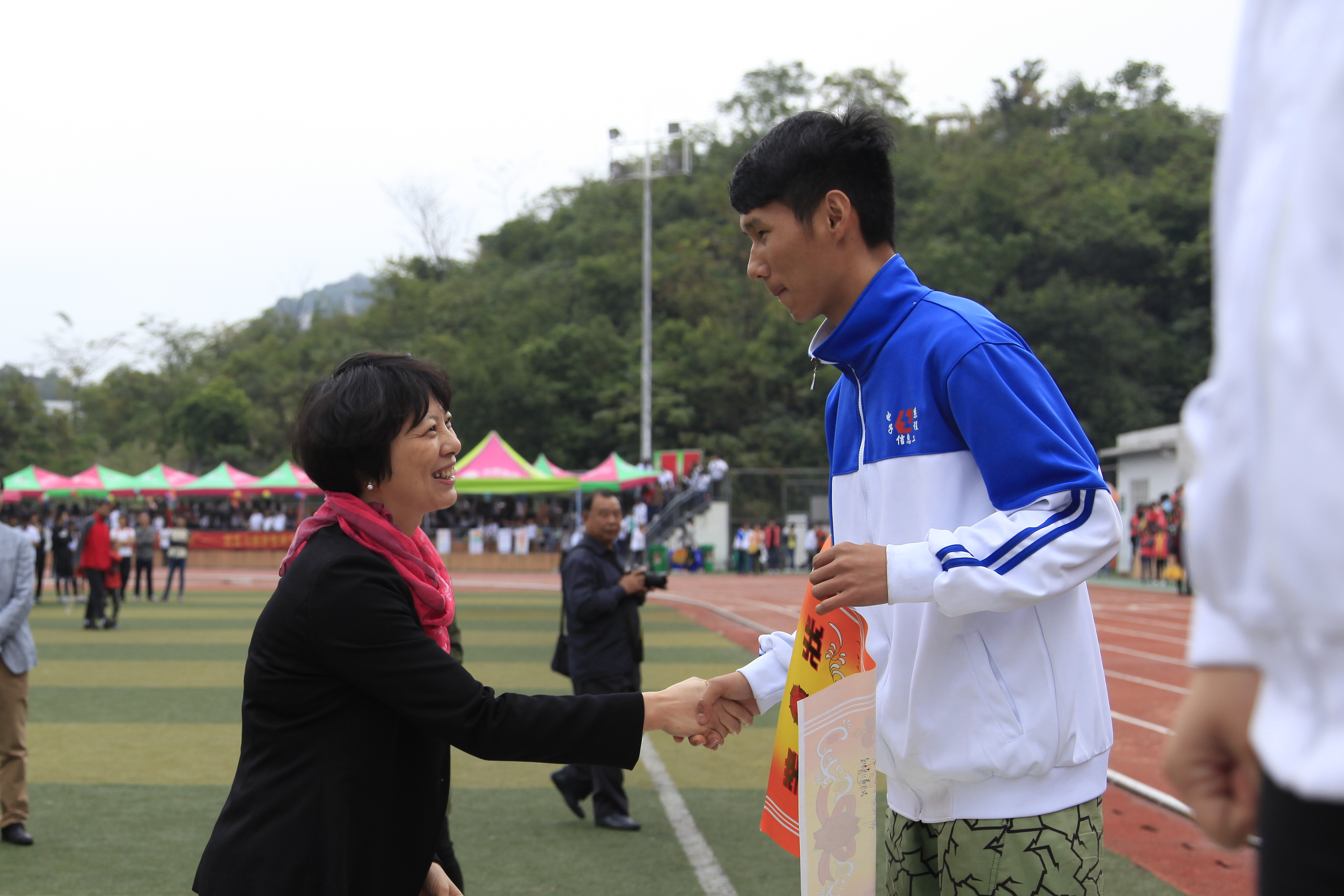 20151120123758716 20151120123758716