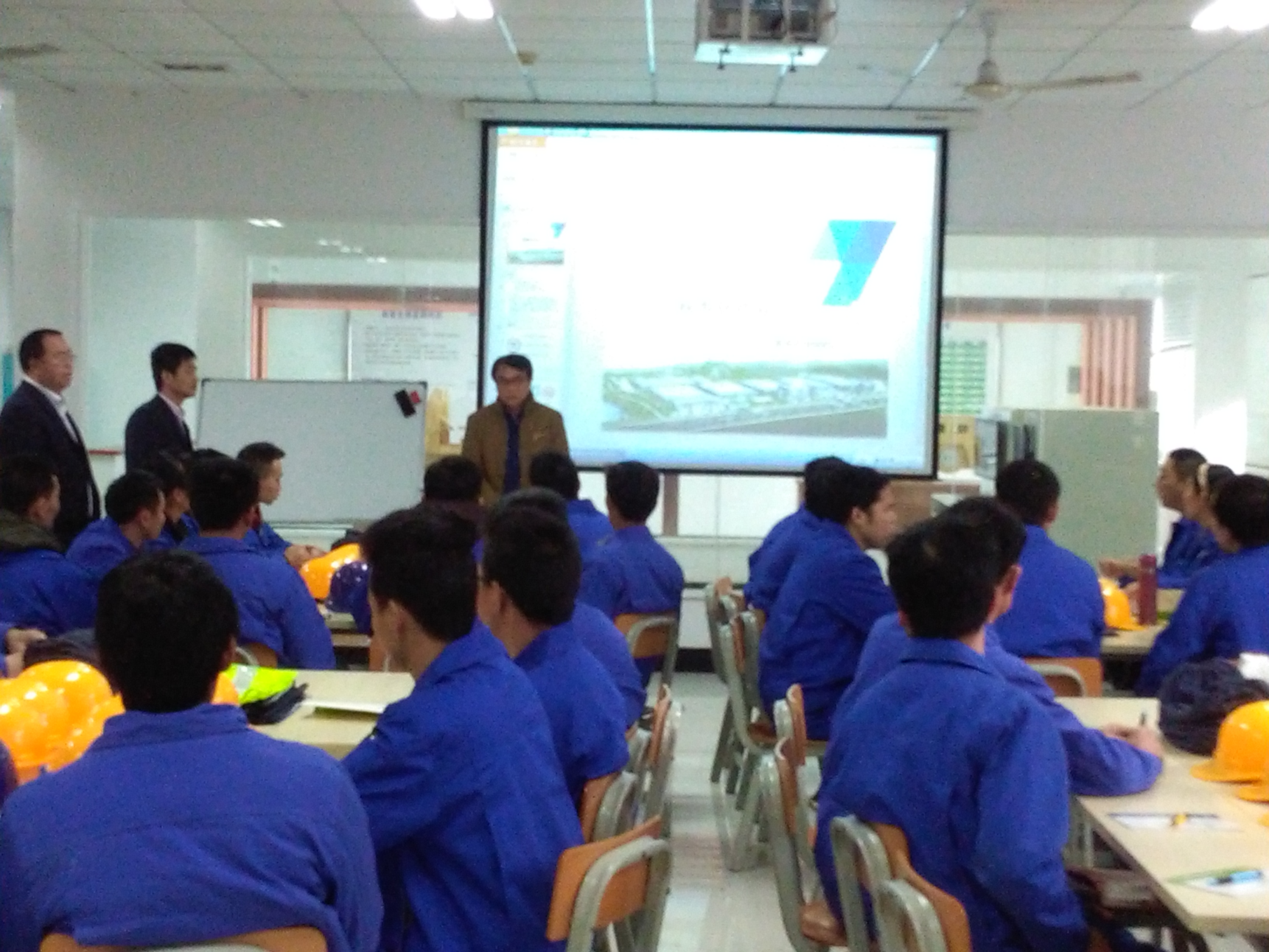 ѧԺ��Ժ������ɭ�������´�