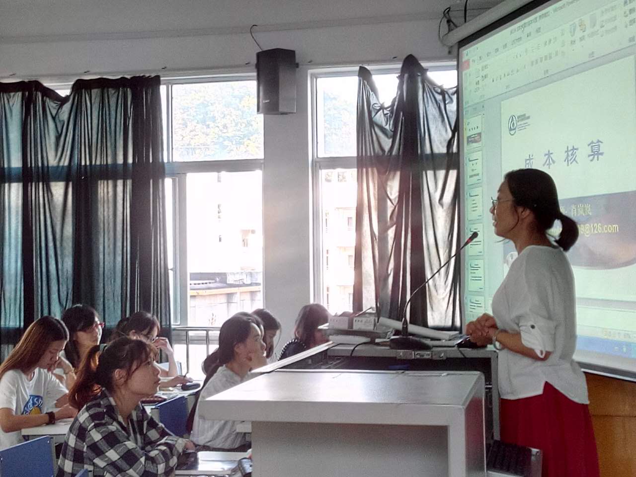 ��ϯ�����Ͽ�����ѧ����Ȼ