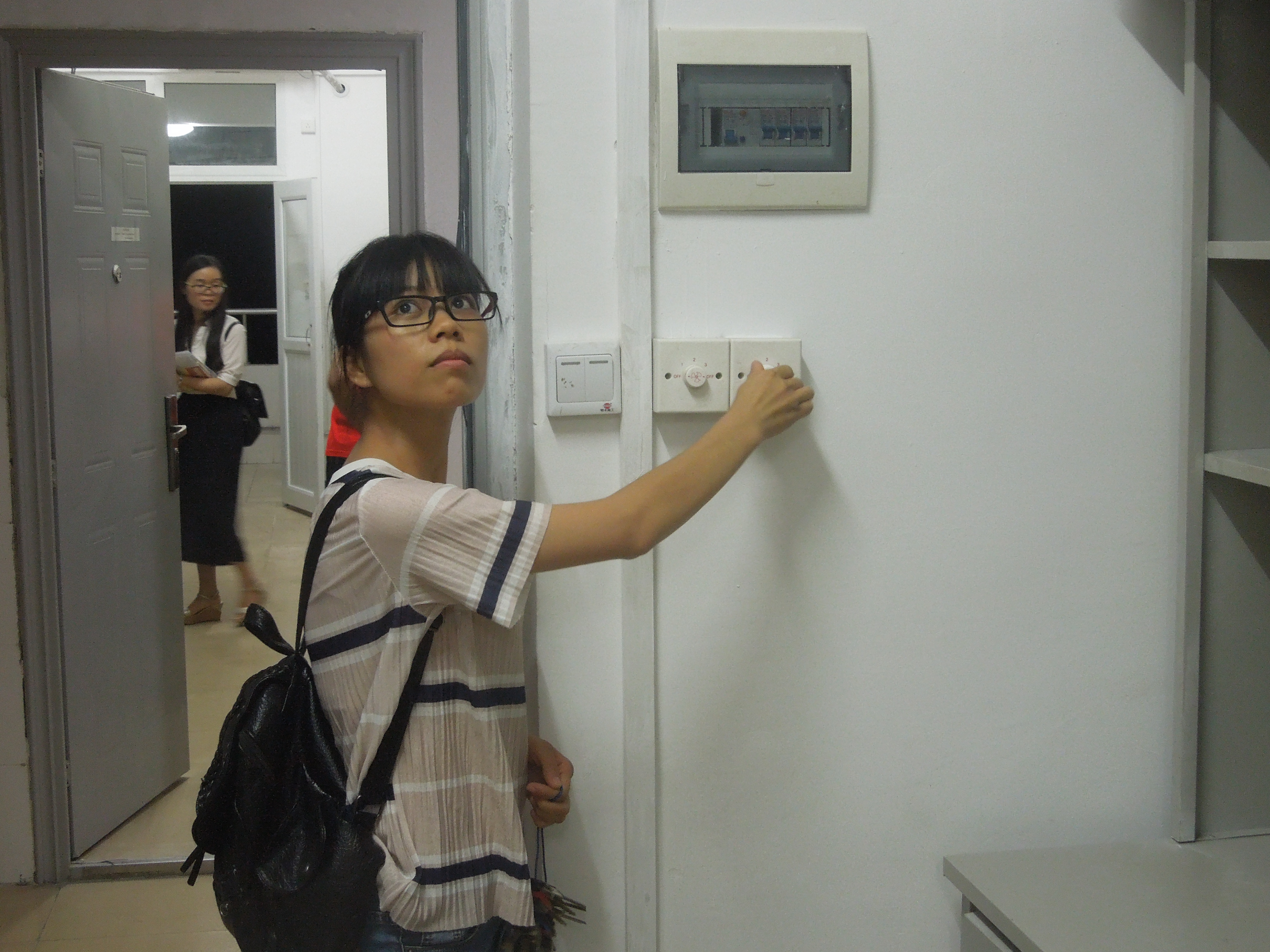 20160912120659759 ÕýʽÓÐÂǰ
£¬ÐÂÉúÏòµ¼Ô±¼°°àÖúµ½ÐÂÉúËÞÉá¼ì²é¸÷ÏîÉèÊ©