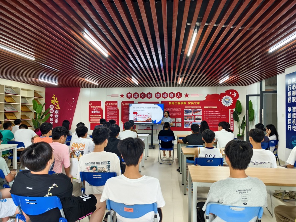 3384a93efff94a1bbefb6b91d8498c40 3384a93efff94a1bbefb6b91d8498c40.jpg