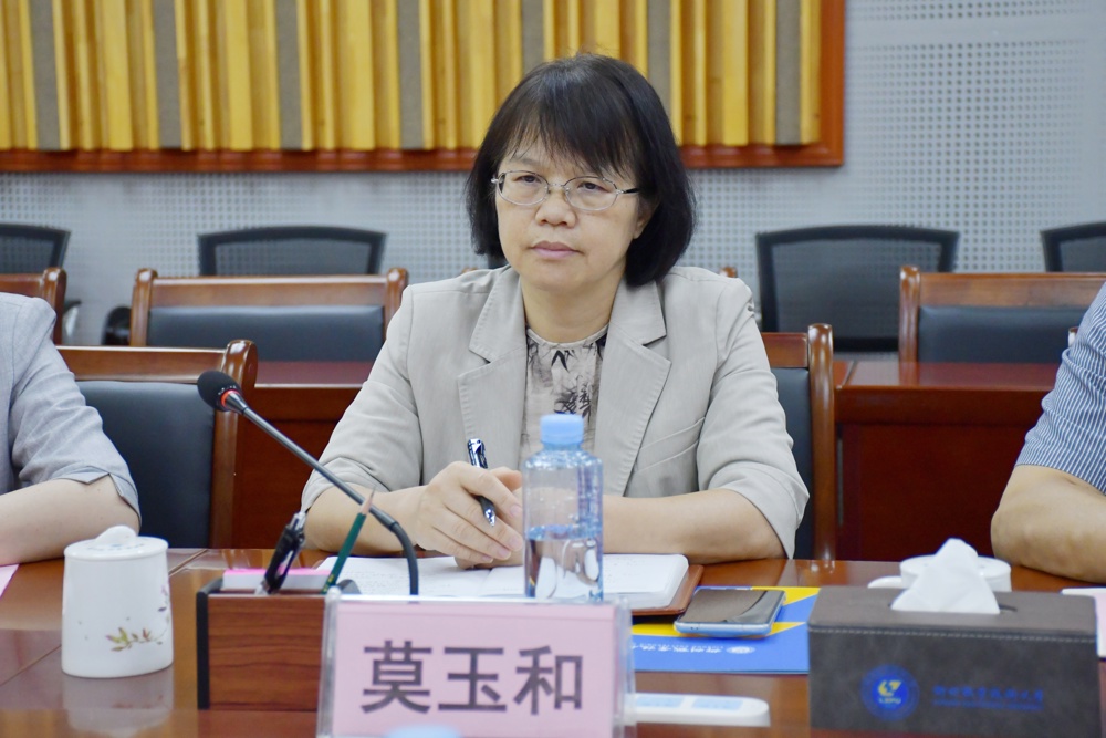 ĪÓñºÍ½²»° ĪÓñºÍ½²»°