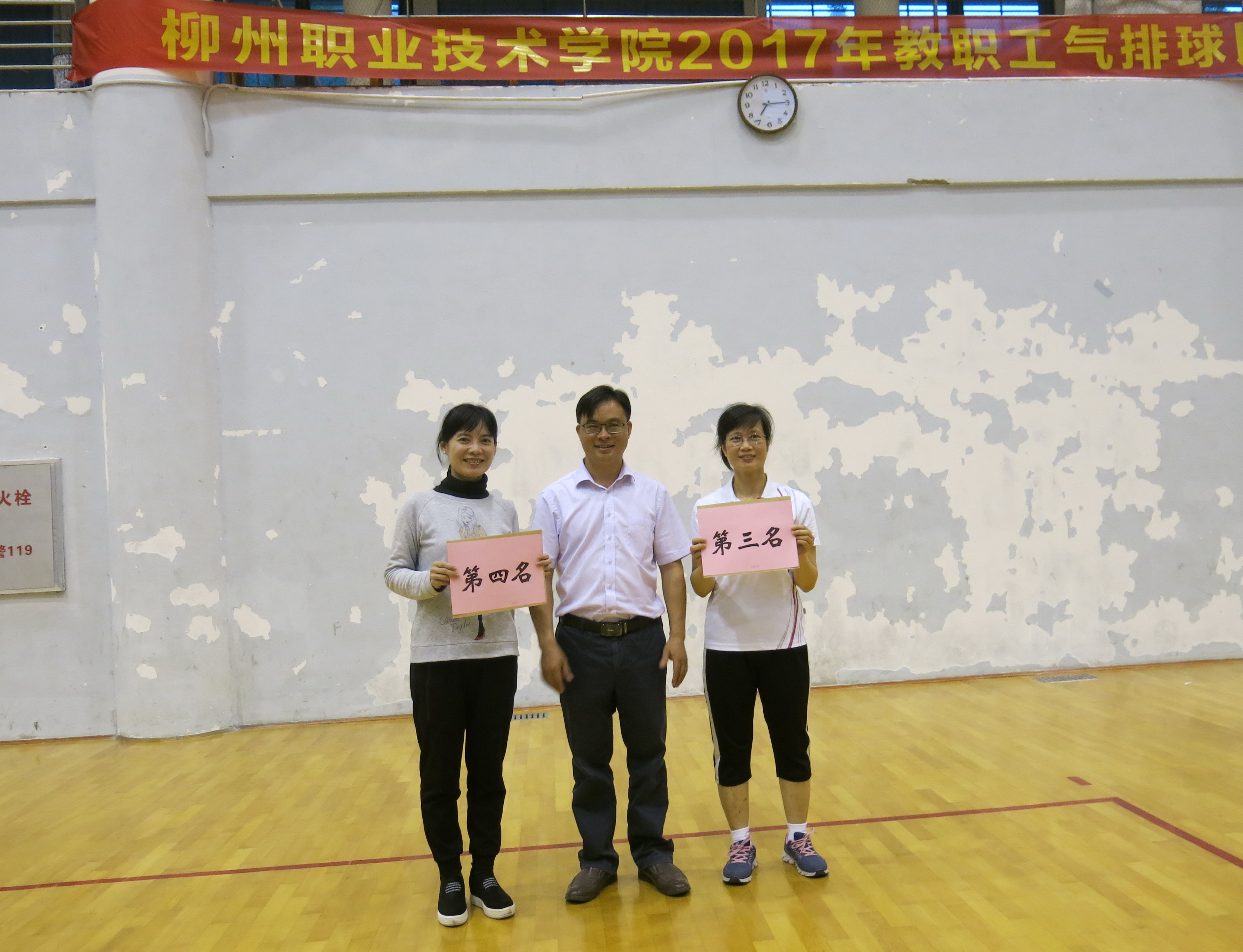 05ab3e80fedb48c982e634672a43461d 05ab3e80fedb48c982e634672a43461d