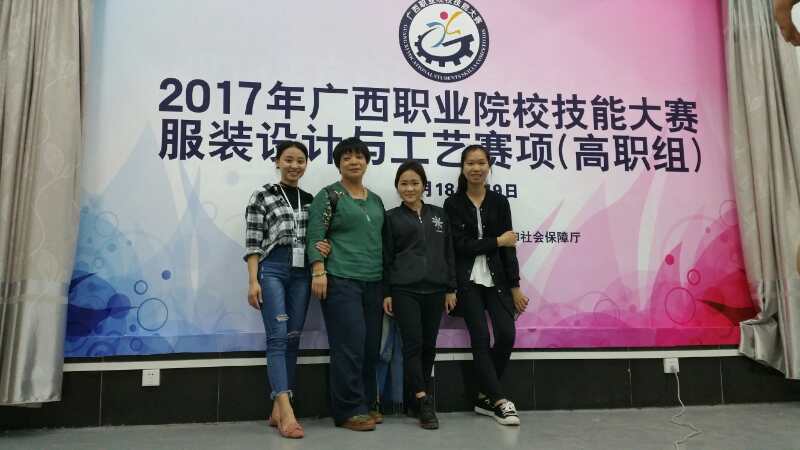 0c08be76f6894867b07dbeccf96ef3cc 0c08be76f6894867b07dbeccf96ef3cc