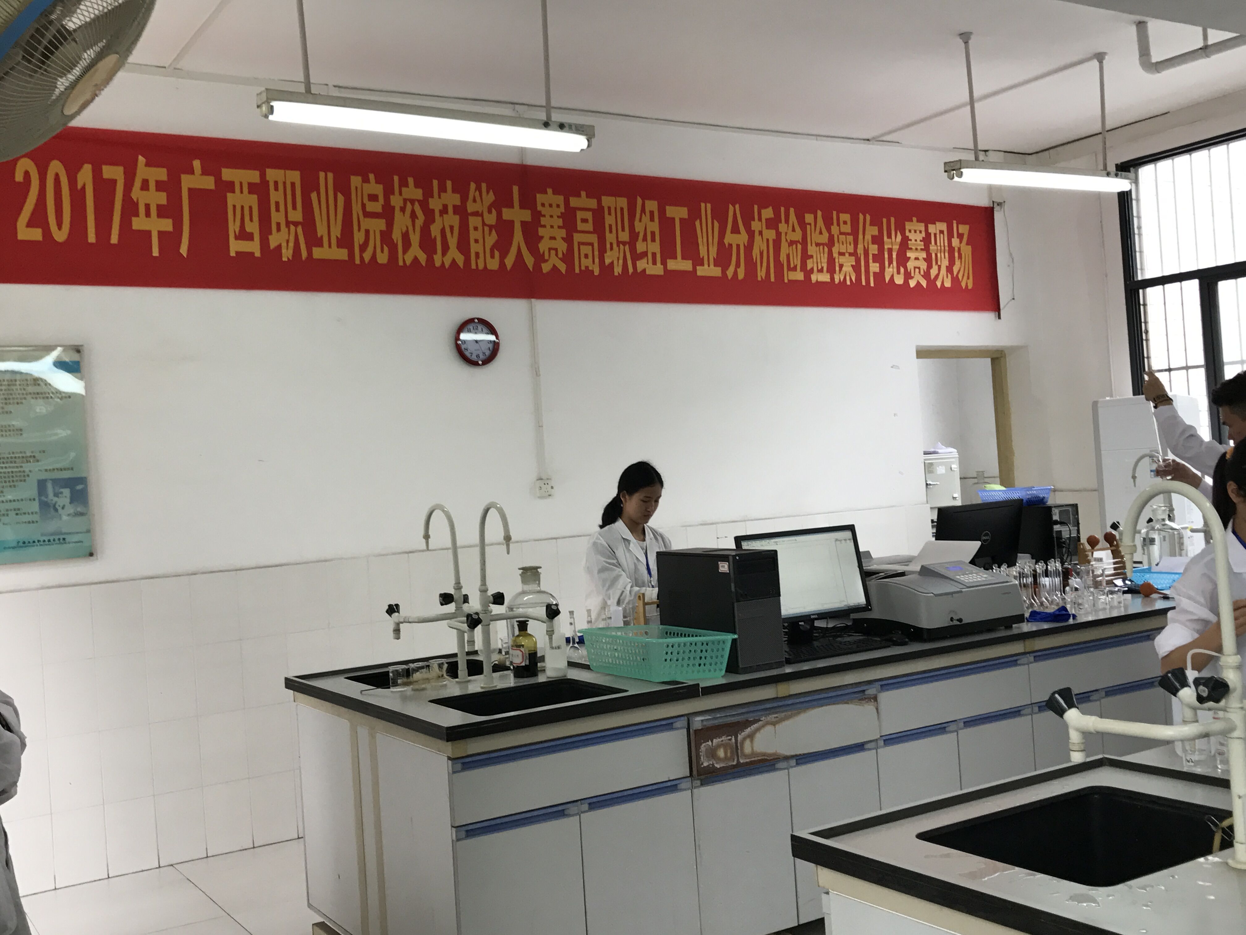 12c1d845533040c38b5c3ed006dc4959 12c1d845533040c38b5c3ed006dc4959