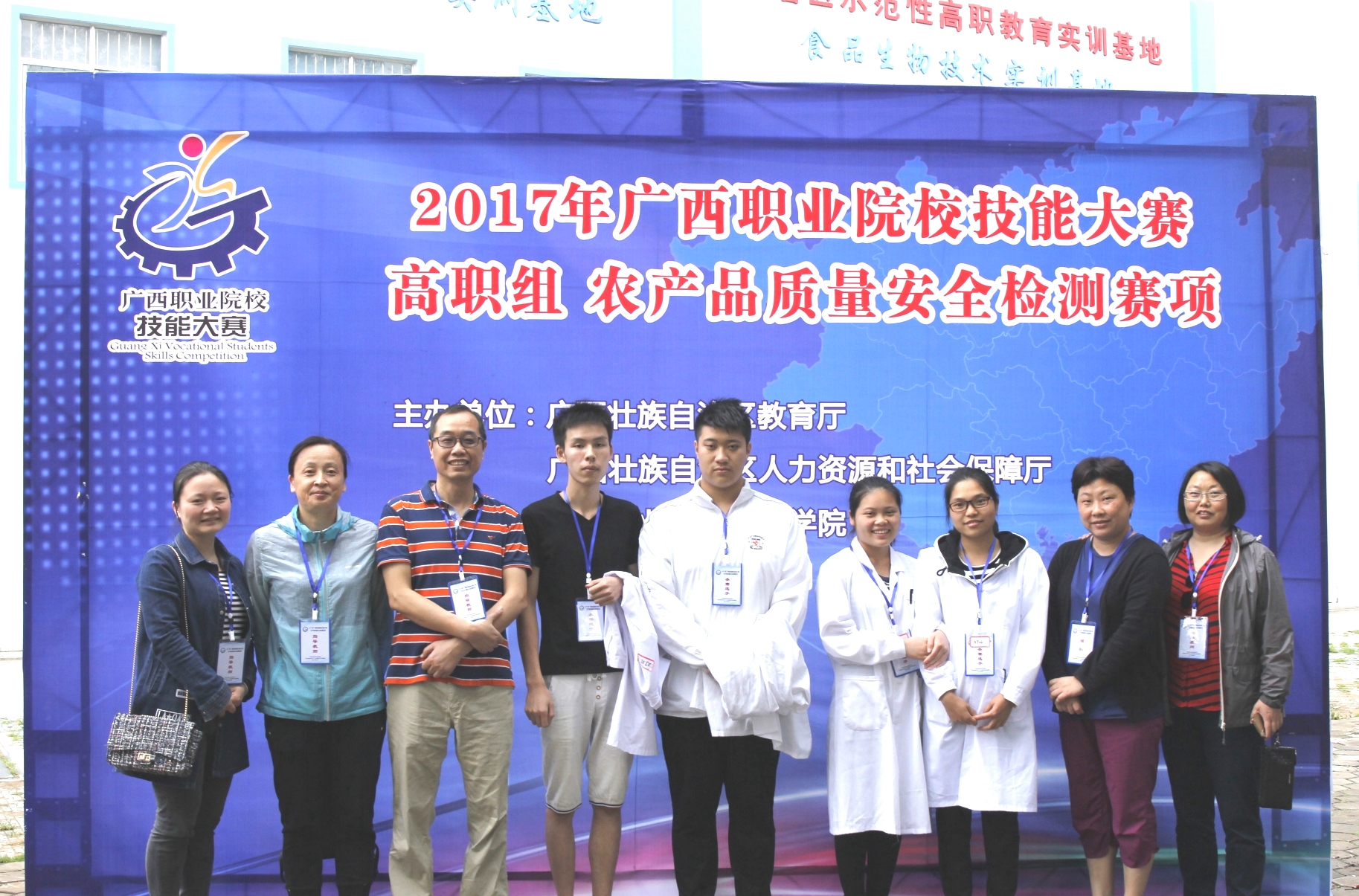 56142c08a78842fa9a9de4402dd27c07