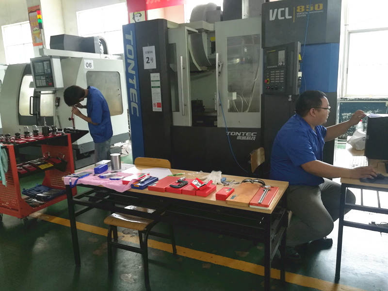 75d25a28a6504c28b6764ca7d601d9fe