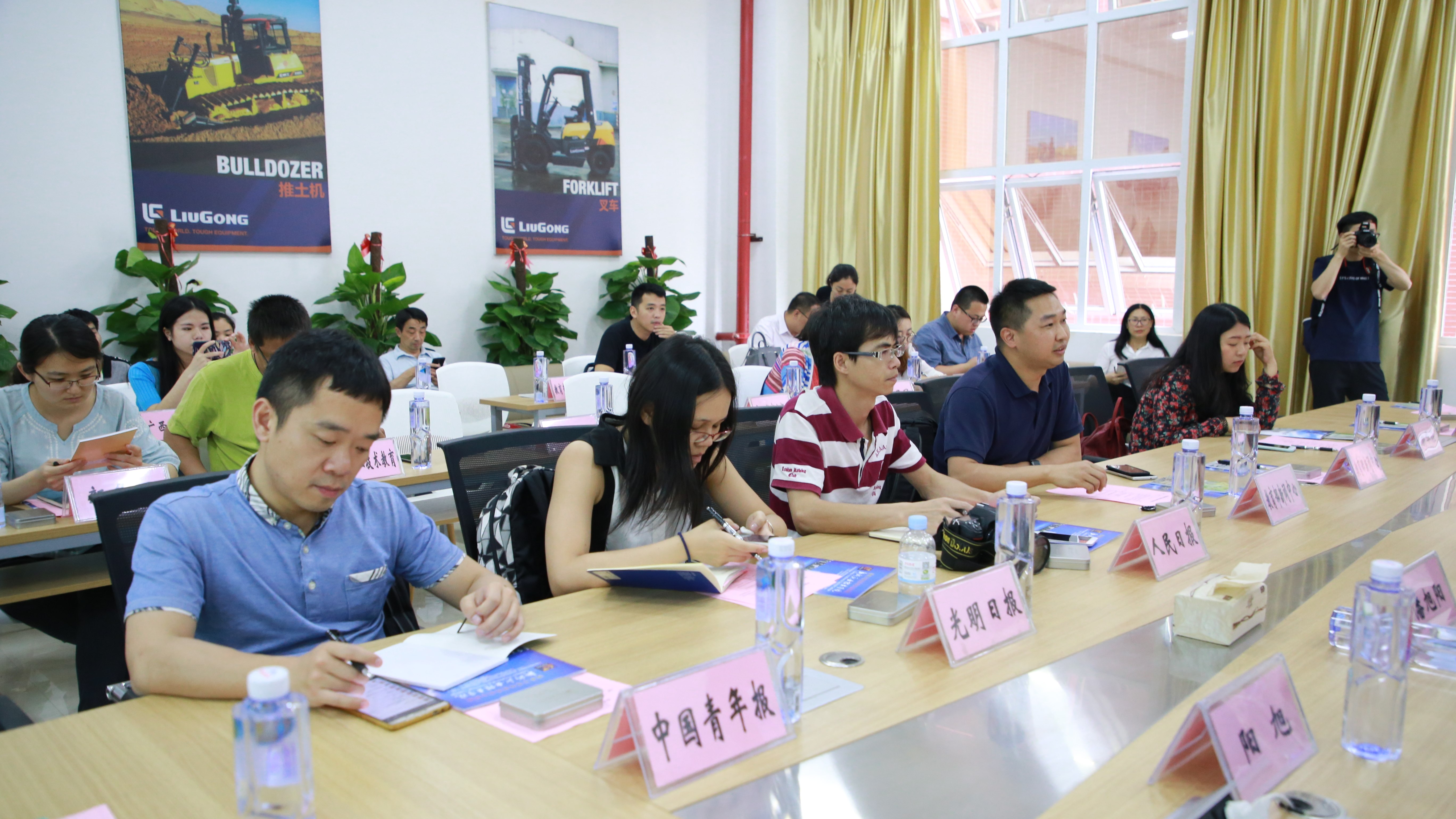 95d747f441ce469daff848c3d9010af8