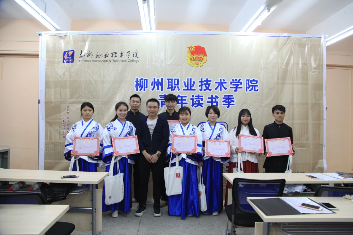 9746797e8a0a45ef9646e2560517ddd1 9746797e8a0a45ef9646e2560517ddd1