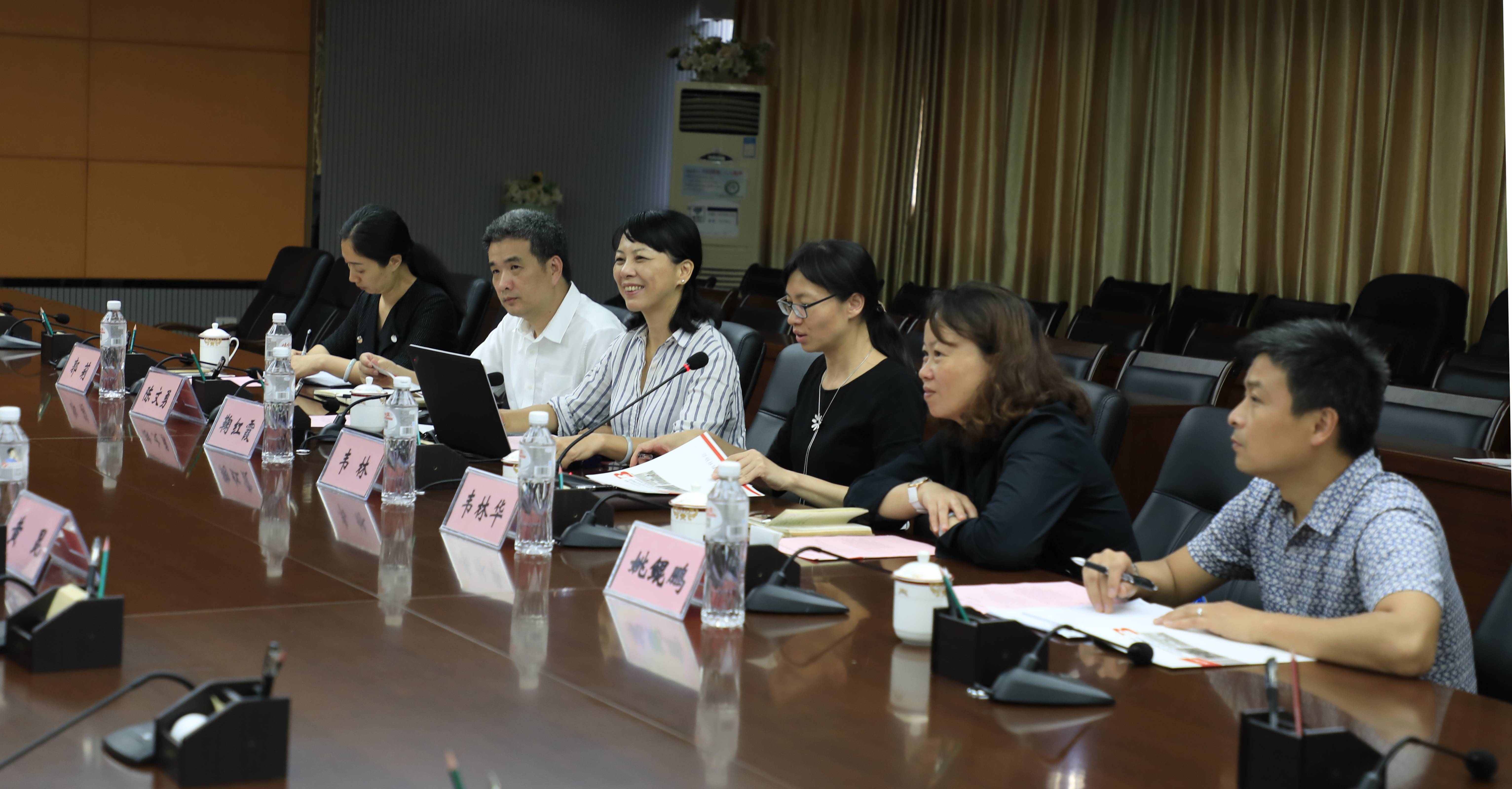 365���й�˾(Ӣ��)����-�ٷ���վ