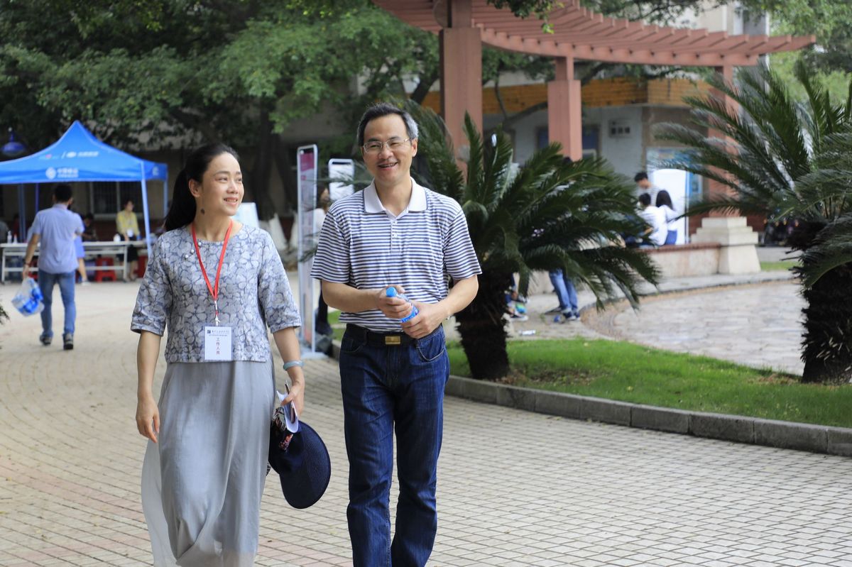 cb881e3c86a8402387d0844ab27128e8