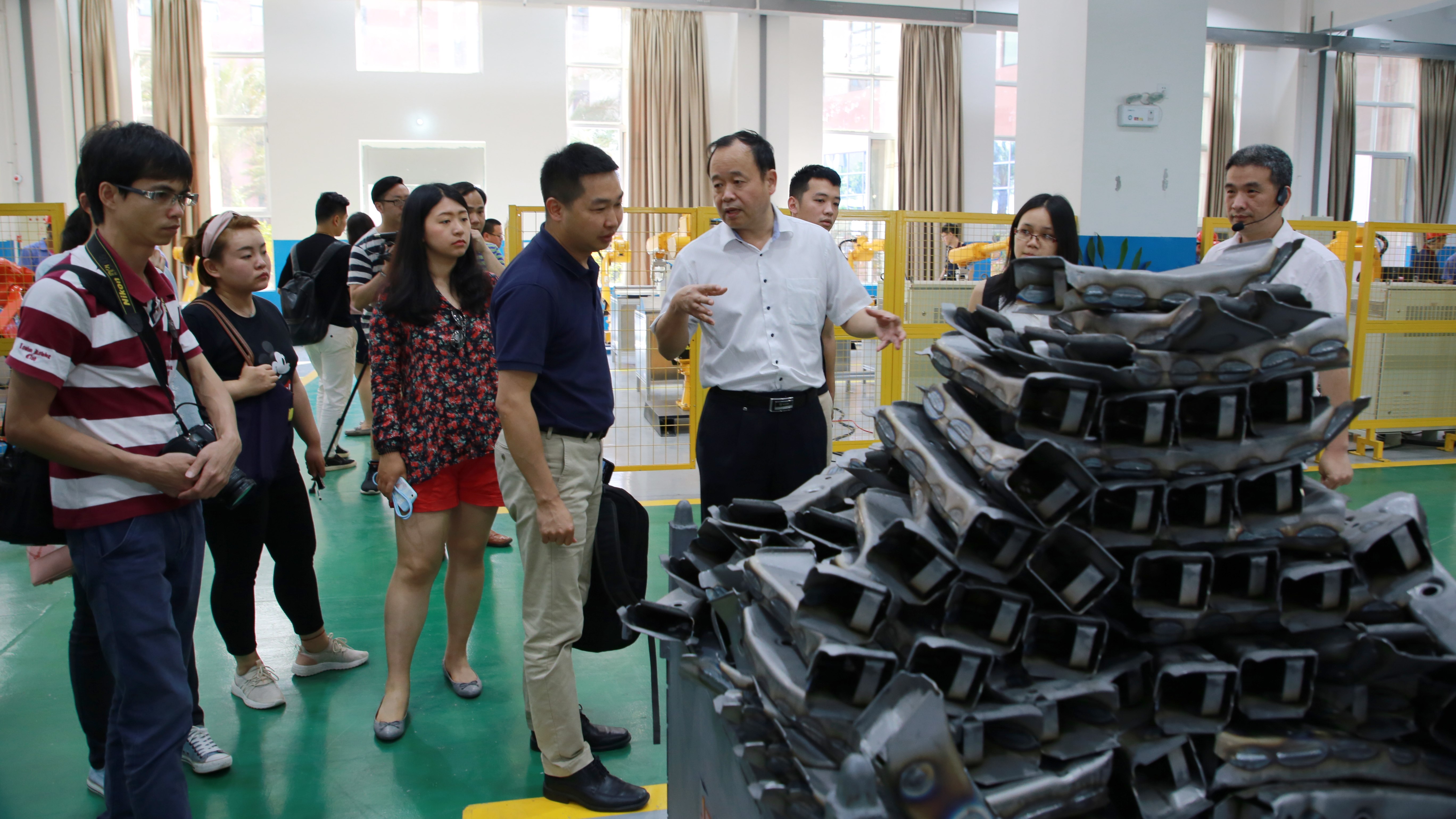 fe11a43b89804c70bdec7f947b053148